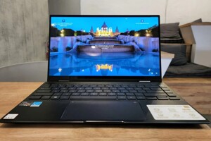 Asus Zenbook 14 Flip OLED UP3404VA-KN039W: Xoay chuyển bừng tinh hoa!