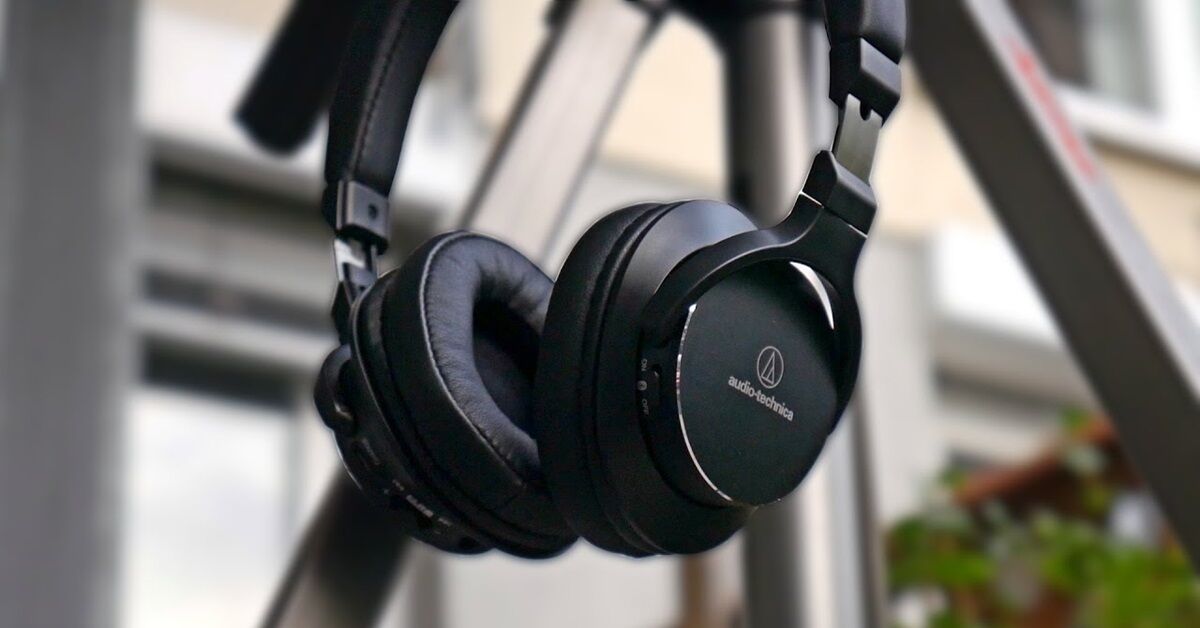 Audio-Technica ATH-SR5BT: Tai nghe on-ear với khả năng chơi nhạc không dây vượt trội!