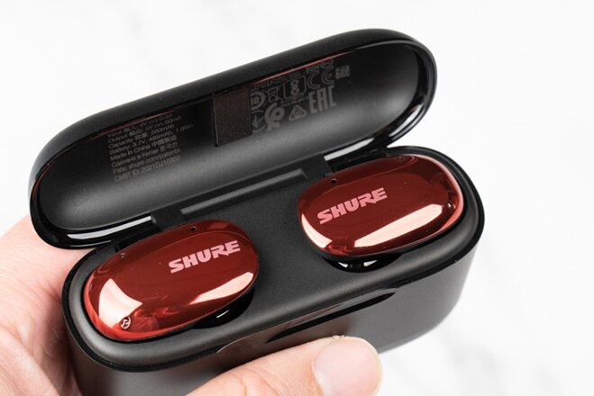 shure aonic free