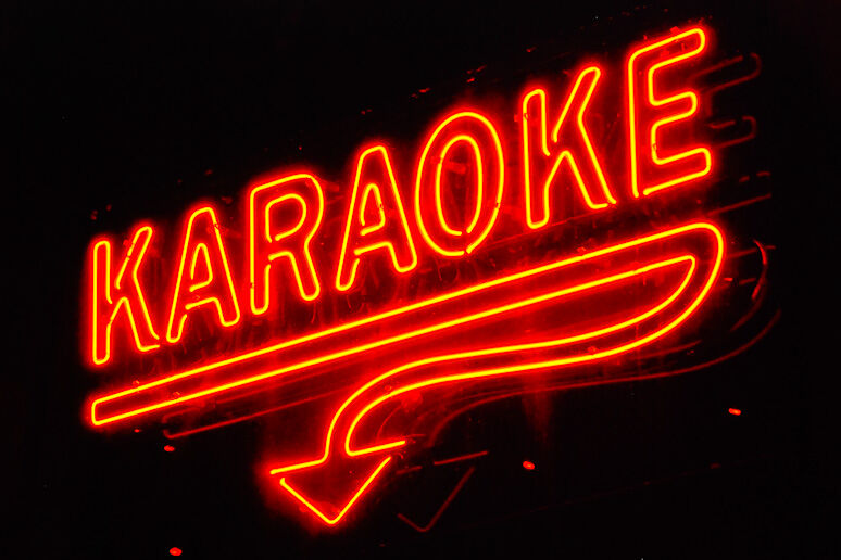 Bảng so sánh giá karaoke quận Tây Hồ, Hà Nội