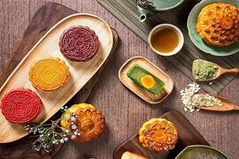 Bánh Trung Thu 2025 khi truyền thống gặp sáng tạo trong cuộc đua thị trường