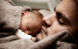 Bảo hiểm thai sản cho chồng: Chế độ điều kiện, Thủ tục, Mức hưởng