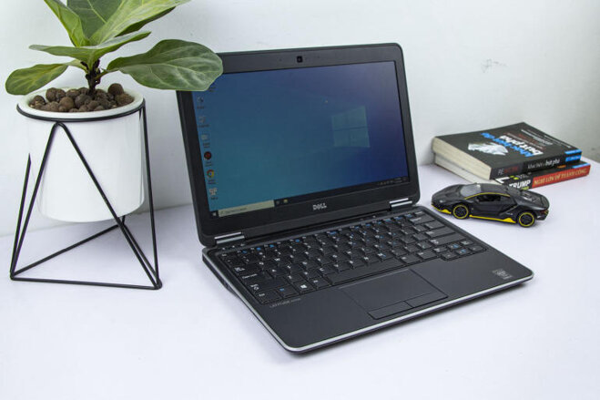 laptop dell e7240