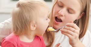 Bật mí 10 loại bột ăn dặm cho bé 6 tháng thơm ngon, đủ chất và tăng cân hiệu quả