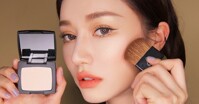 Bật mí tips dùng phấn highlight cho nền trong veo, “ảo diệu”
