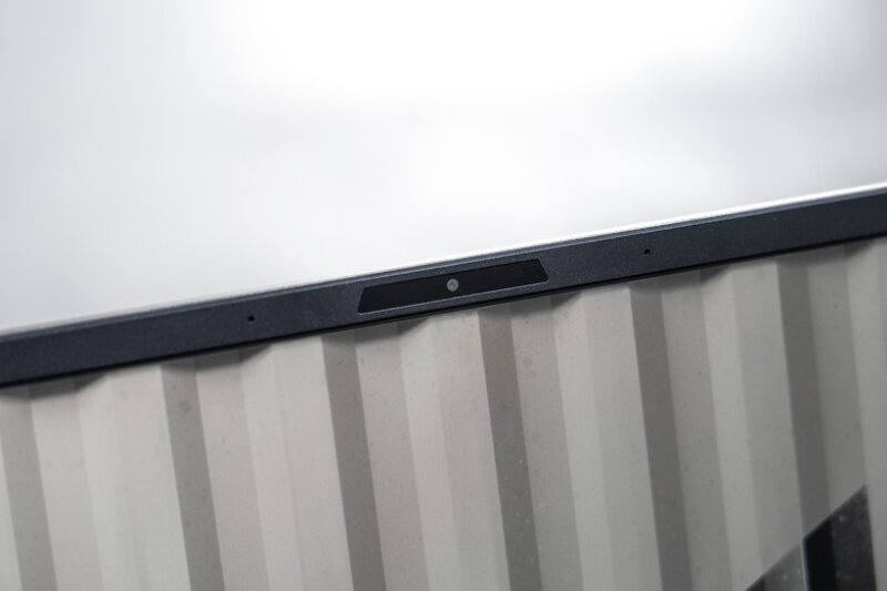 ASUS TUF Gaming A18 (2025): Quái vật 18 inch nhẹ nhất, giá tốt ngỡ ngàng