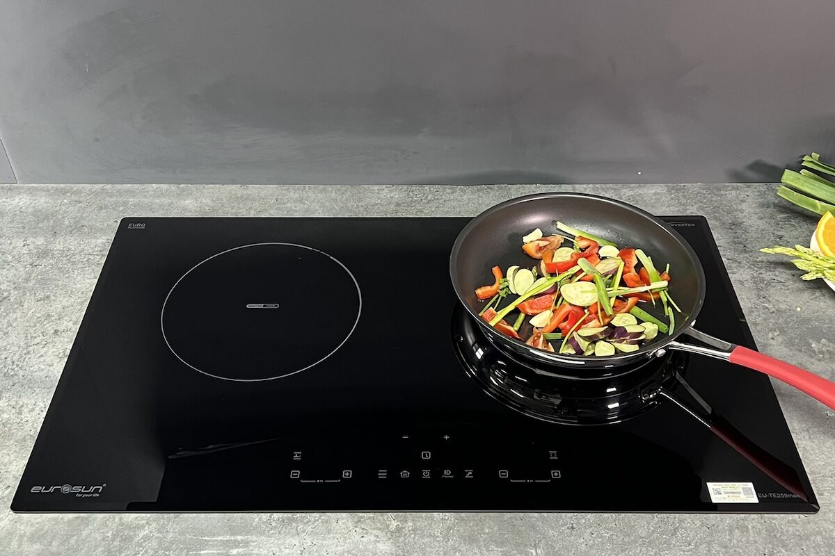 Bếp từ hồng ngoại Eurosun EU-TE259Max hiện đại, tiết kiệm và an toàn cho mọi gia đình