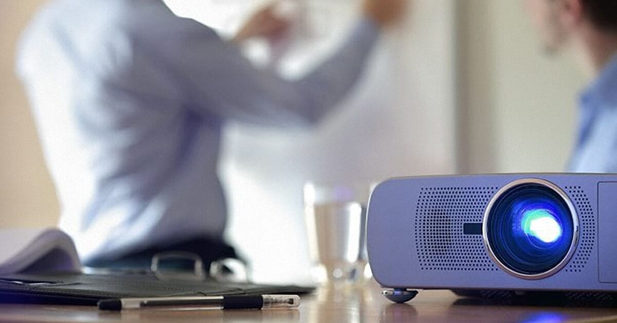 Bí quyết chọn mua máy chiếu văn phòng vừa rẻ, vừa chất lượng
