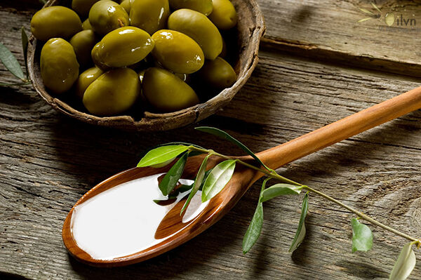 Bí quyết làm đẹp với dầu oliu có thể bạn chưa biết