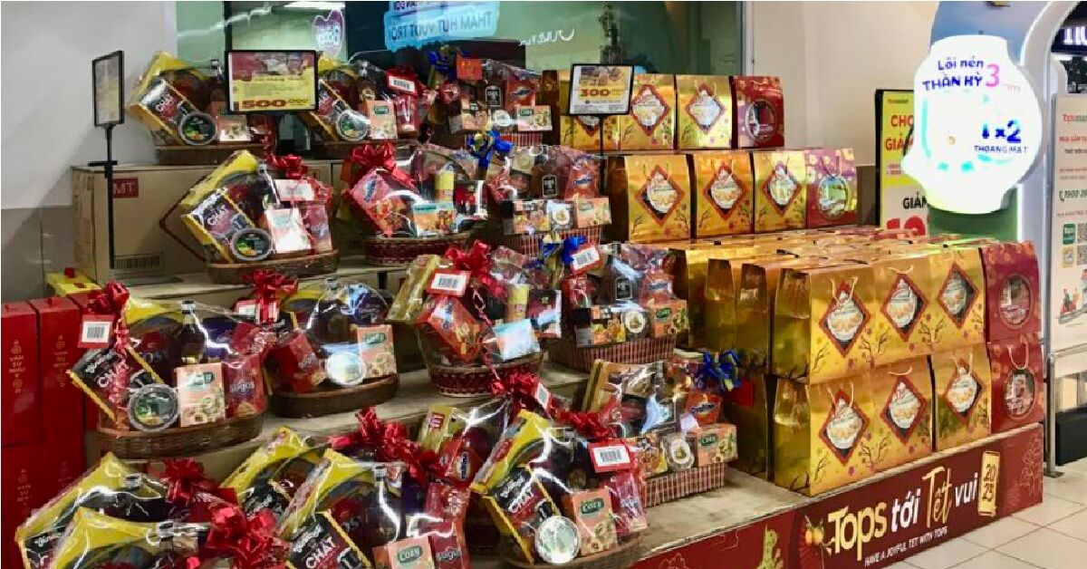 Bia, bánh mứt kẹo Tết 2023 đang “SỐT”