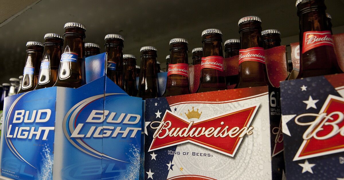 Bia Budweiser với bia Bud Light: Sự khác lạ đằm thắm 2 loại bia phổ biến của Mỹ
