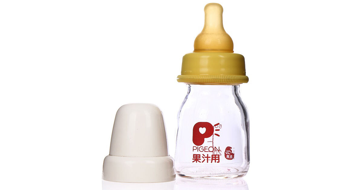 Bình sữa Pigeon 60ml giá bao nhiêu? Có nên mua không?