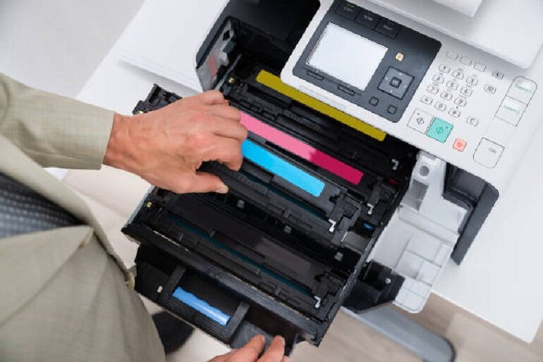 Kiểm tra kỹ trước khi mua một máy photocopy văn phòng đã qua sử dụng.