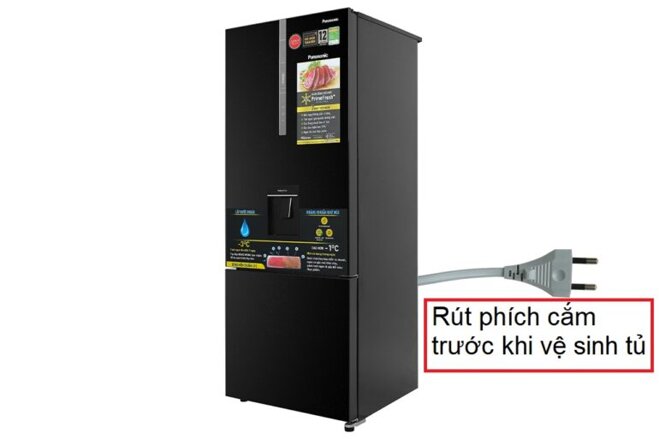 Rút nguồn điện trước khi vệ sinh hay bảo trì tủ lạnh Panasonic nr-bx471wgkv