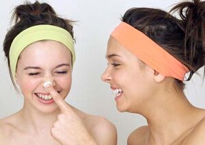 Các bước giúp làn da bạn "sạch bong" mụn đầu đen