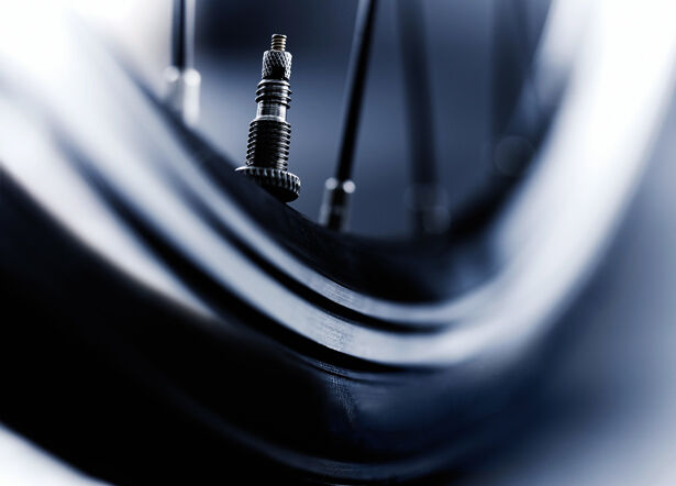 Các bước kiểm tra sự an toàn của bánh xe đạp