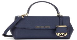 Các cách phối đồ thông minh cùng túi xách Michael Kors