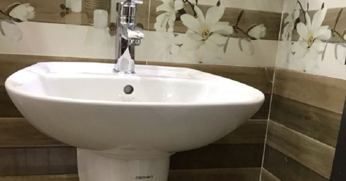 Cách chọn chậu rửa mặt treo tường giá rẻ cực kỳ hữu ích