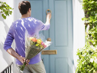 Cách chọn quà tặng 8/3 cho bạn gái