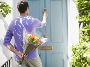 Cách chọn quà tặng 8/3 cho bạn gái