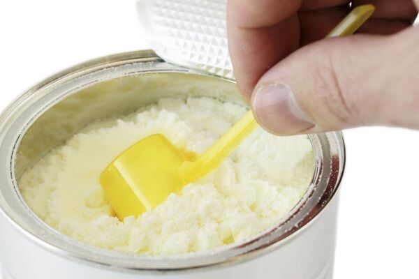Cách chọn sữa công thức tốt nhất cho bé mẹ cần biết