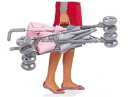 Cách gấp gọn và vệ sinh xe đẩy trẻ em đúng cách bố mẹ cần biết