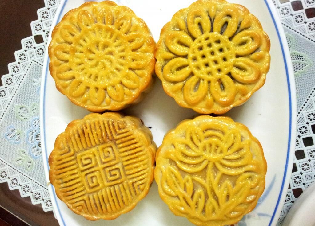 Cách làm bánh trung thu handmade nhân sen nhuyễn
