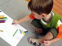 Cách lựa chọn đồ chơi cho trẻ vừa thông minh vừa tiết kiệm