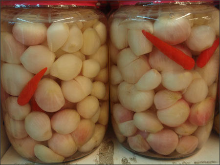 Cách muối dưa hành ngon không bị hăng cho ngày tết