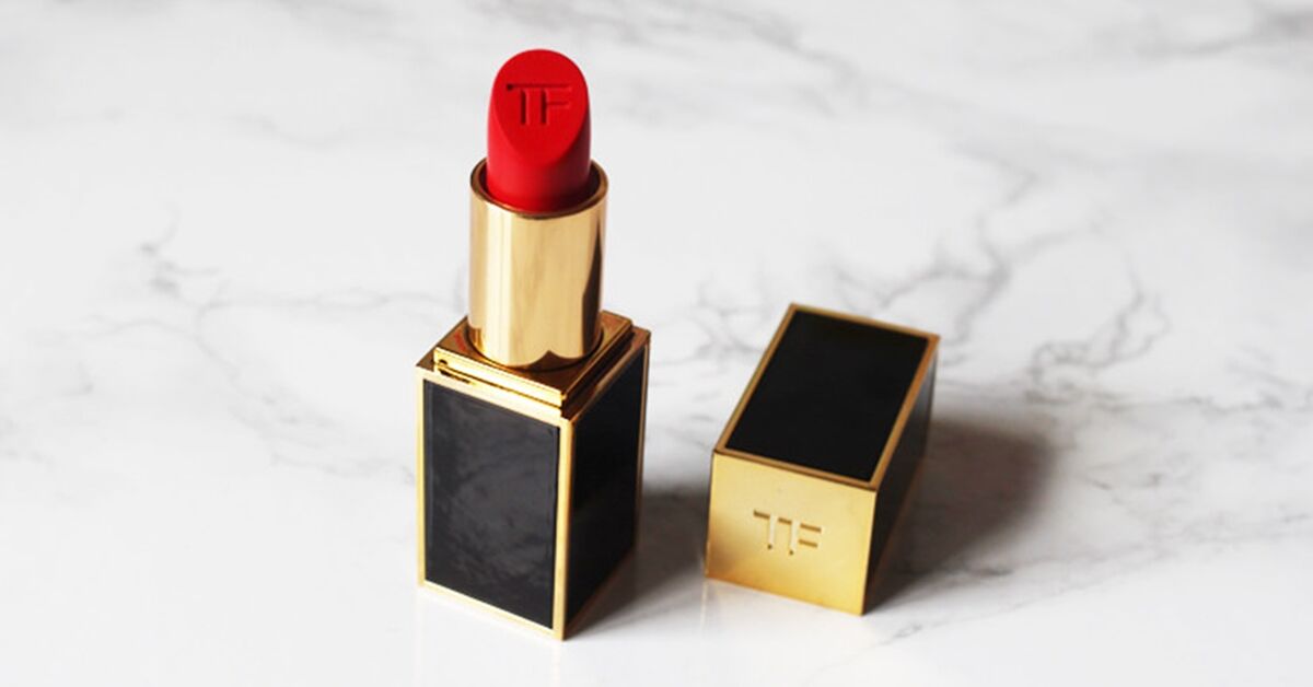 Cách phân biệt son Tom Ford thật giả cho các chị em