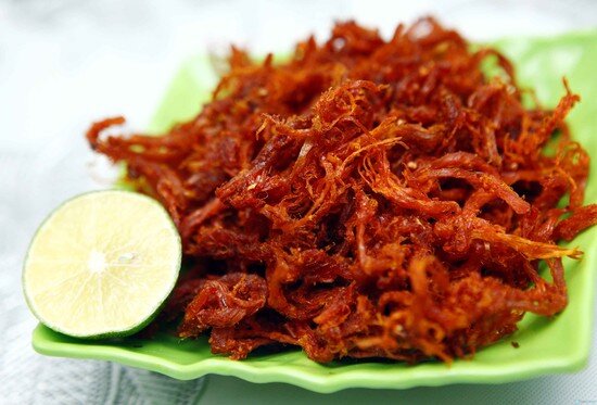 Cách phân biệt thịt bò khô thật giả các bạn nên biết