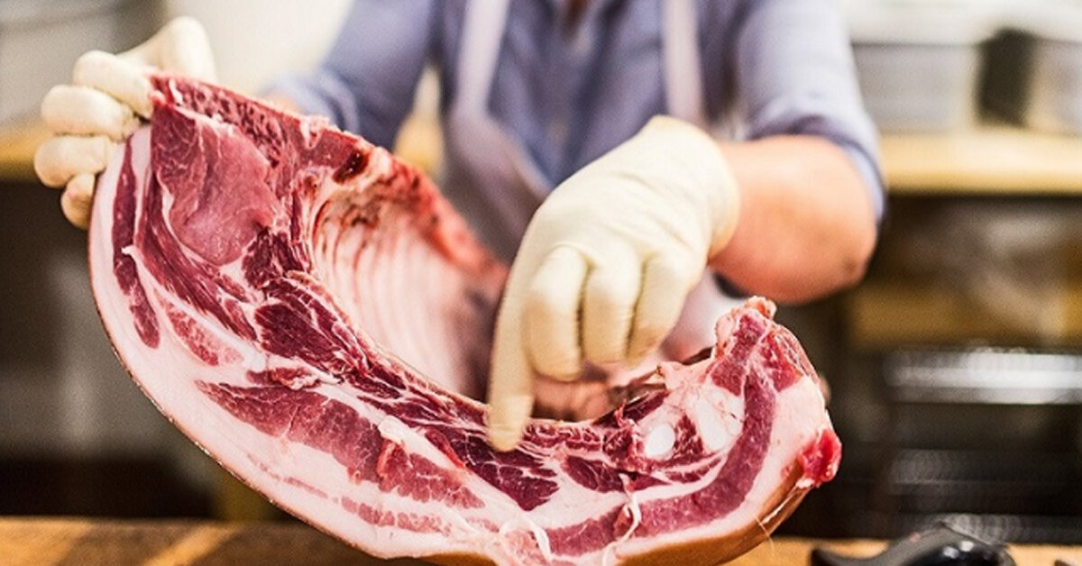Cách phân biệt thịt lợn bẩn khi đi chợ Tết Nguyên Đán 2018