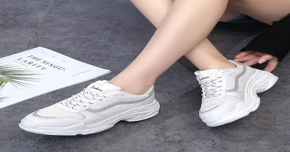 Cách phối đồ với giày thể thao nữ đế cao mang đậm dấu ấn cá nhân