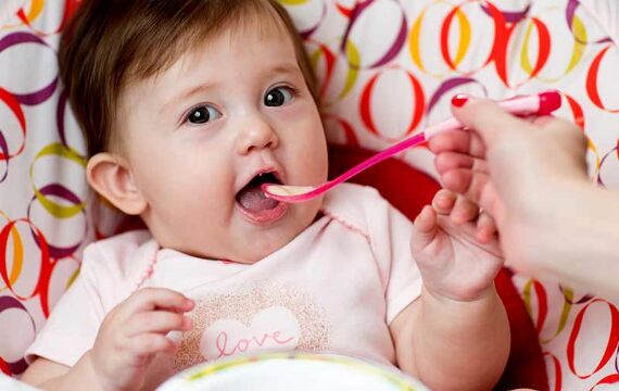 Cách sử dụng dầu ăn Kiddy cho bé khẩu phần ăn dặm hoàn hảo