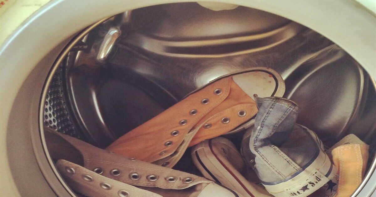 Cách sử dụng máy giặt giày Galaxy đúng chuẩn