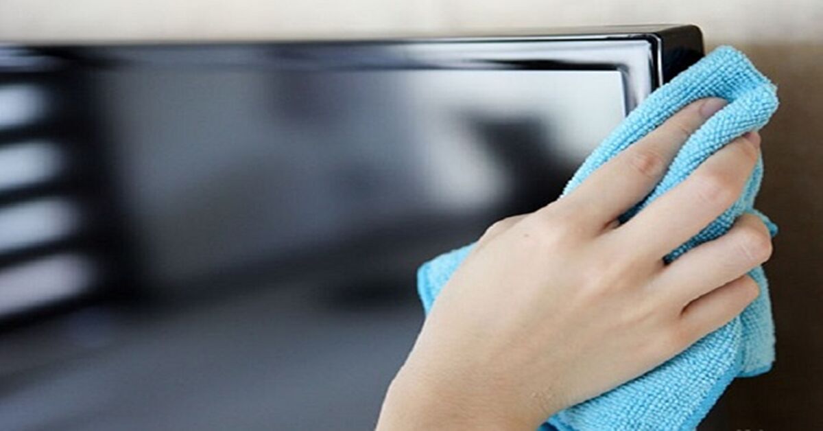 Cách vệ sinh màn hình tivi led an toàn