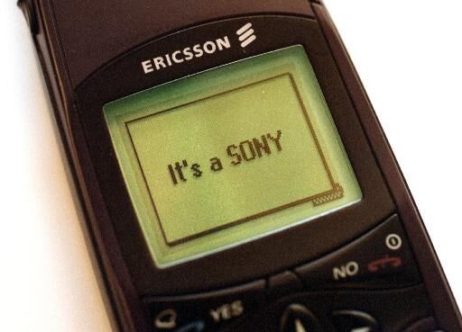 Chán smartphone, người dùng tìm về với điện thoại cổ
