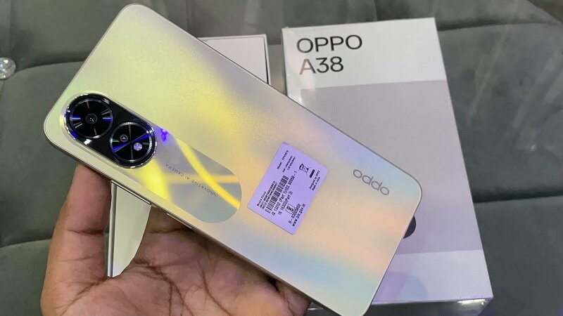 đánh giá oppo a38 màu vàng