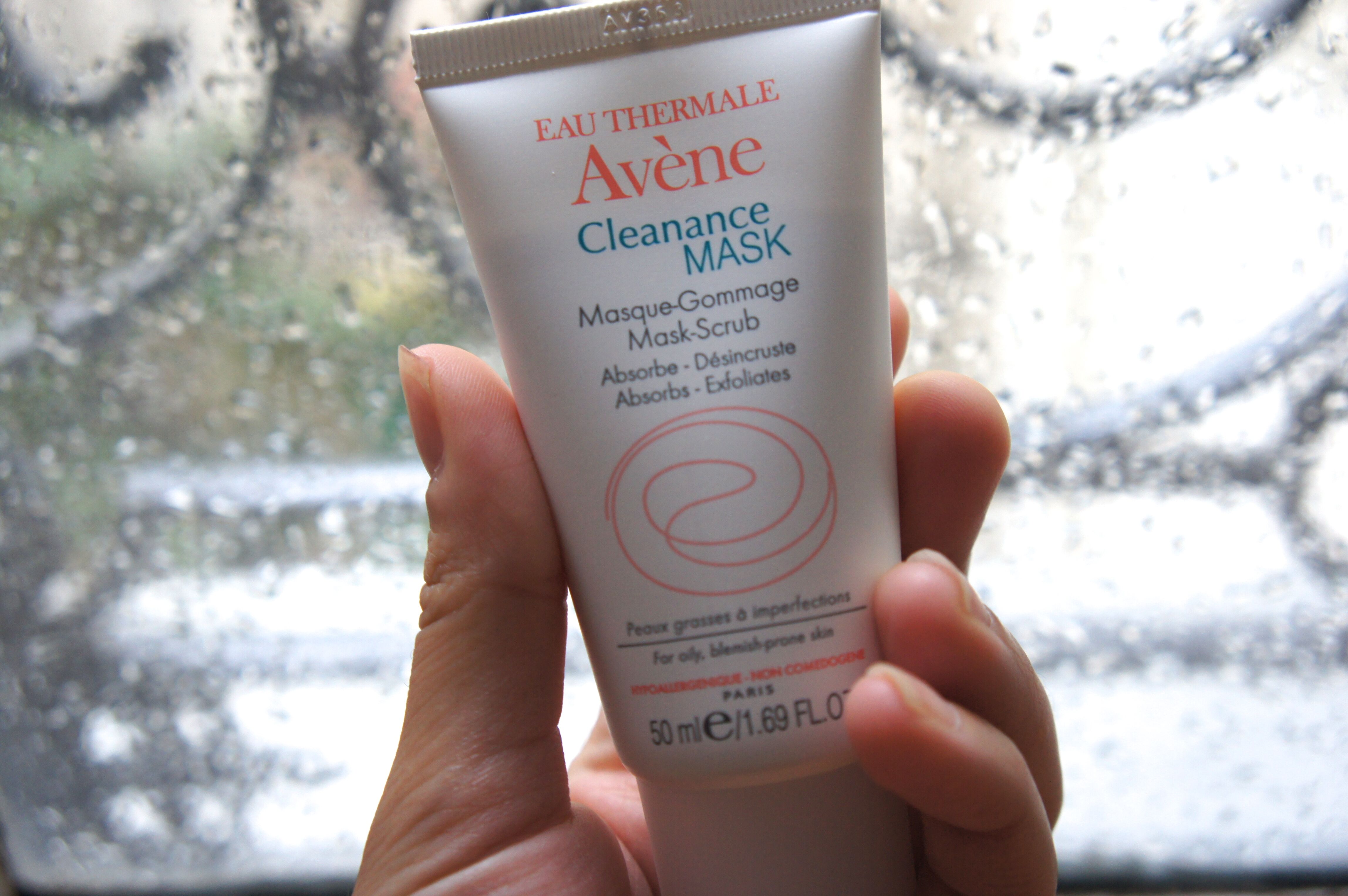 Có nên chọn mặt nạ tẩy da chết Avène Cleanance Mask?