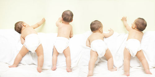 Có nên lựa chọn bỉm tã dành riêng cho bé trai và bé gái hay không?