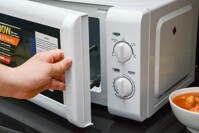 Có nên mua lò vi sóng giá rẻ nhất của Sanyo?