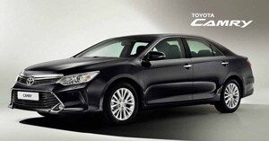 Có nên mua xe ô tô Toyota Camry 2017 không?