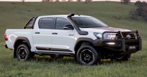 Có nên mua xe ô tô Toyota Hilux không?