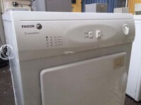 Có những chức năng sấy nào trên máy sấy khô quần áo Fagor?