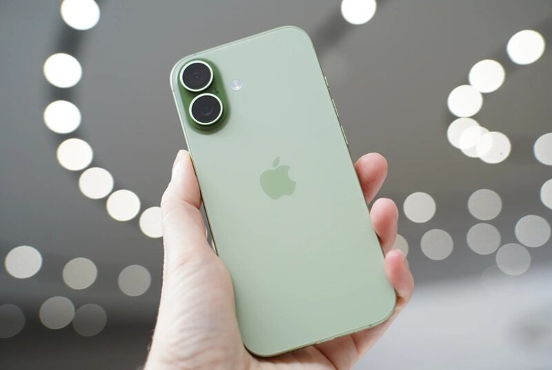 iPhone 17 Pro Max đội giá cao, iPhone Air 