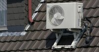 Cục nóng của điều hòa 2 chiều lắp đặt ở ngoài trời có sao không?