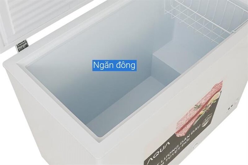 Aqua AQF-C4001EN được trang bị hệ thống làm lạnh 5 chiều hiện đại