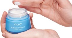 Da khô, nhạy cảm cầu cứu kem dưỡng ẩm Vichy ngay
