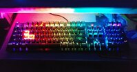 Đánh giá bàn phím cơ A4Tech Bloody B820R : Nói không với độ trễ