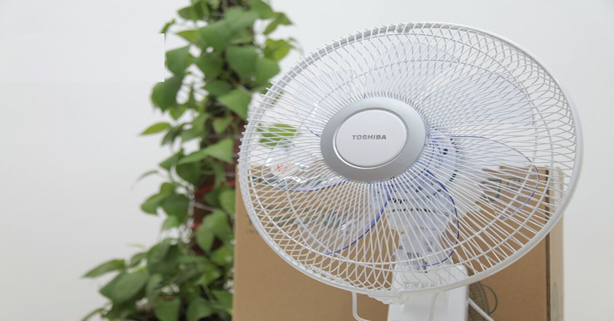 Đánh giá chất lượng quạt treo tường Toshiba TF-30RK25 có tốt không?